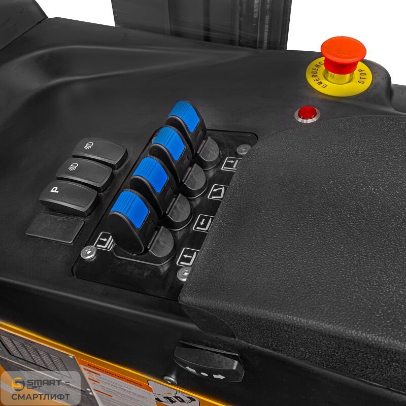 Узкопроходный ричтрак OPTS15 (1500 кг; 13 м; 80В / 600Ач) СМАРТЛИФТ (SMARTLIFT) – изображение №3